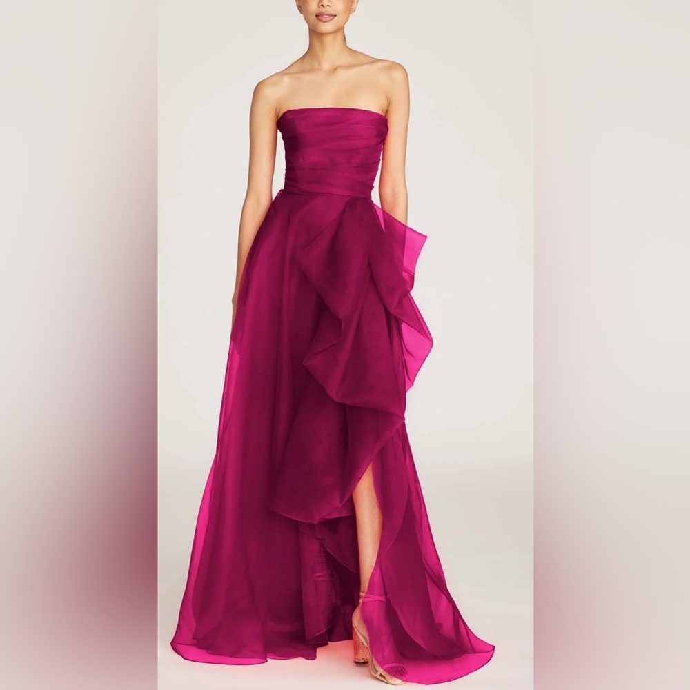 Theia Teresa Gown Sangria Strapless Tulle Size 6 NWT Retail 795.00